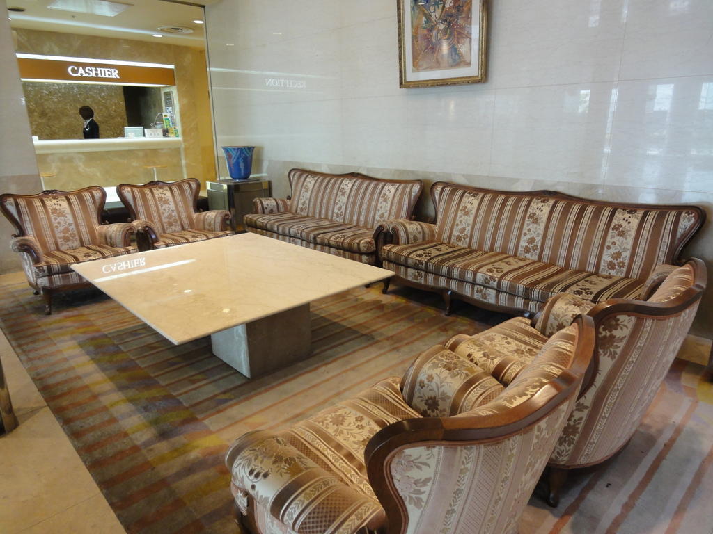 Okayama Royal Hotel מראה חיצוני תמונה